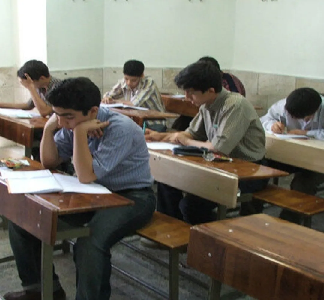 فردا، آخرین مهلت ثبت نمرات دانش‌آموزان پایه‌نهم
