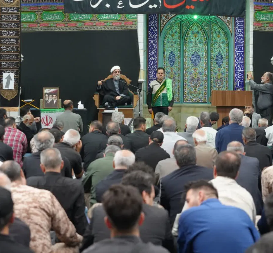 آئین بزرگداشت رهبرشهید در فردیس برگزار شد