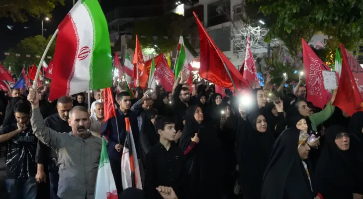 صحنه همبستگی فردیسی‌ها در صدوچهل‌ونهمین تجمع اقتداروایستادگی